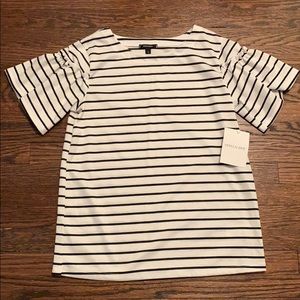 Butterfly sleeves tee